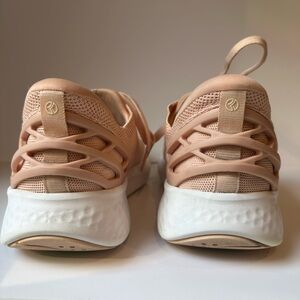 Kizik Athena Step in Shoe - Peach color